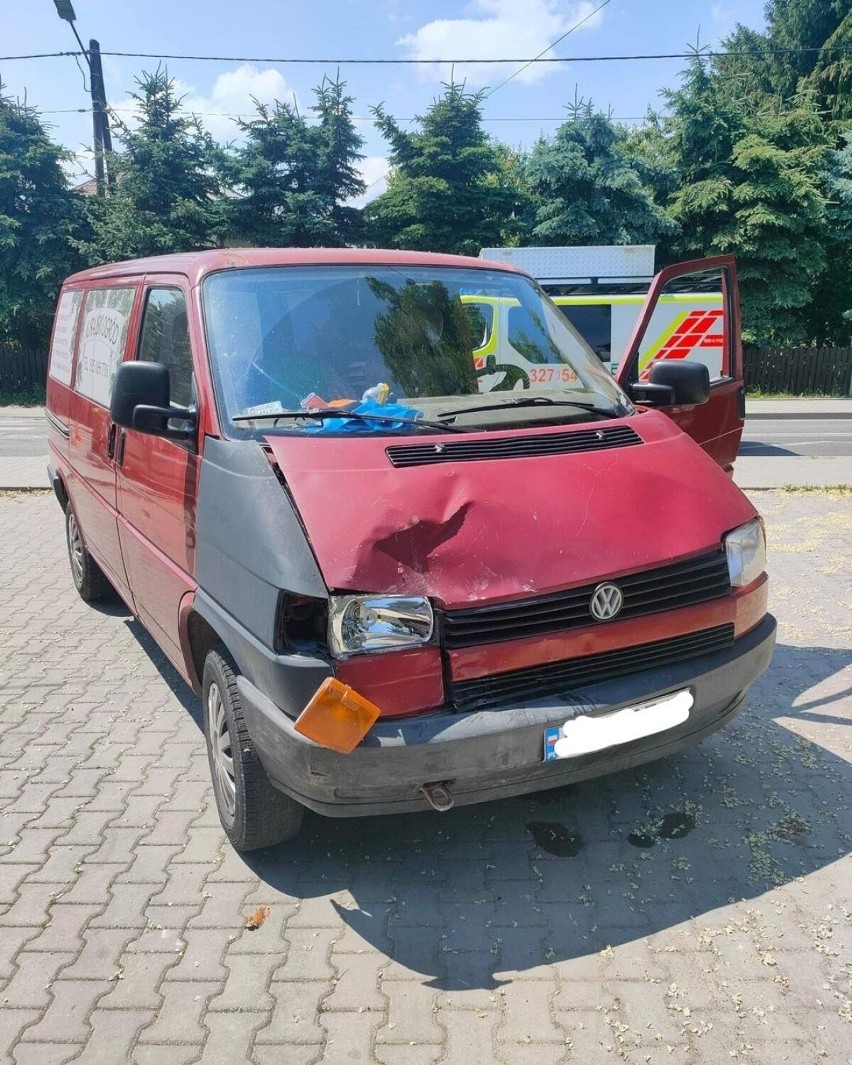 W wyniku zderzenie pojazdów w Brzozwce jedna osoba została...