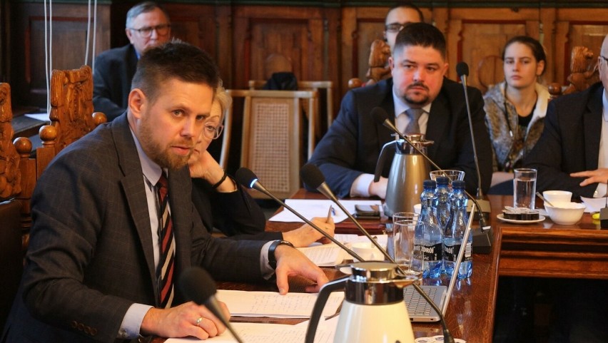 Radni z Chojnic większością głosów przyjęli budżet miasta na 2024 rok