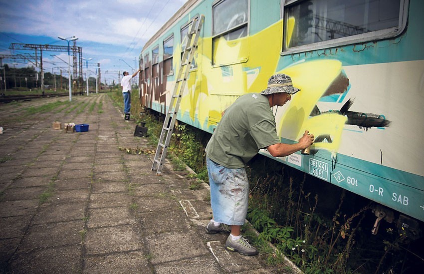 Outline Colour Festiwal: Festiwal graffiti przeniósł się na dworzec Łódź Kaliska