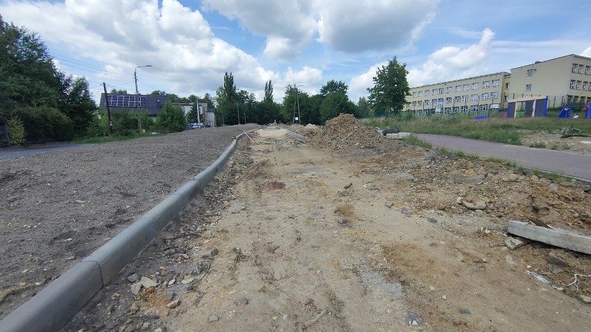 W Wojkowicach trwa remont i przebudowa ulicy Proletariatu...