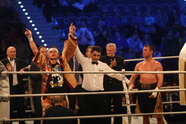 Wojak Boxing Night w Jastrzębiu-Zdroju. Damian Jonak i Paweł Kołodziej wygrali swoje walki