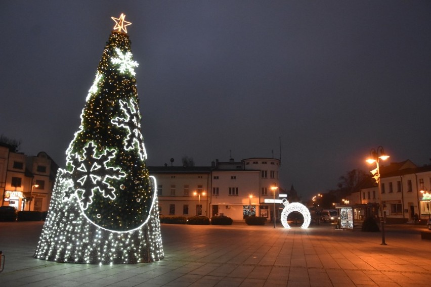 Wągrowiec ubrany na święta. Tak wyglądają iluminacje świąteczne