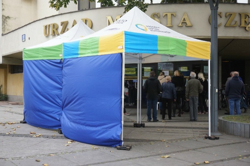 Urząd Miasta w Częstochowie rozbił namioty dla petentów