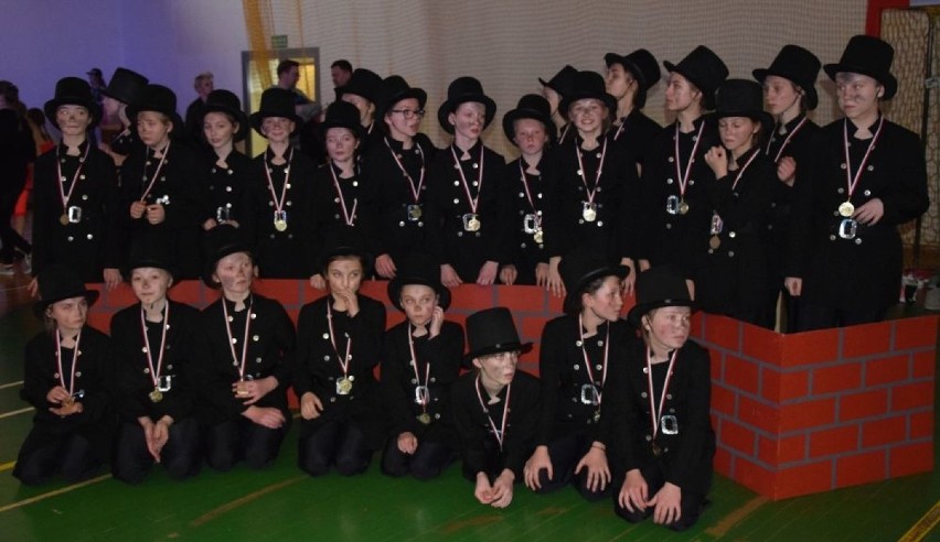 1176 tancerzy w Suchedniowie - niesamowity turniej z zespołami z całej Polski