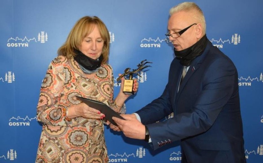 Barbara Cwojdzińska otrzymała nagrodę twórczą „Laur...