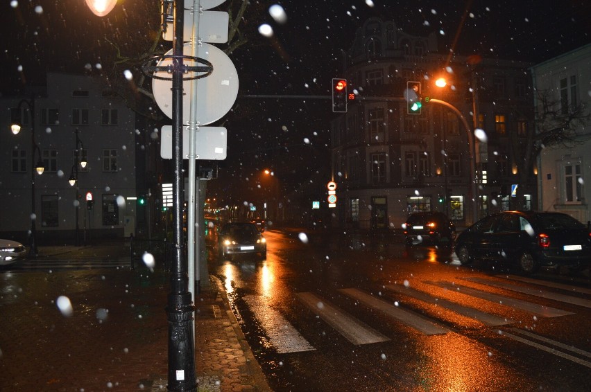 Miał być i jest. Pierwszy śnieg tej jesieni spadł w...