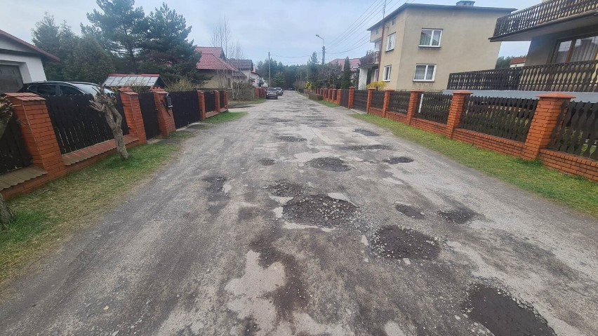 Tak dziś wygląda ulica Skowronkowa w Dąbrowie Górniczej...