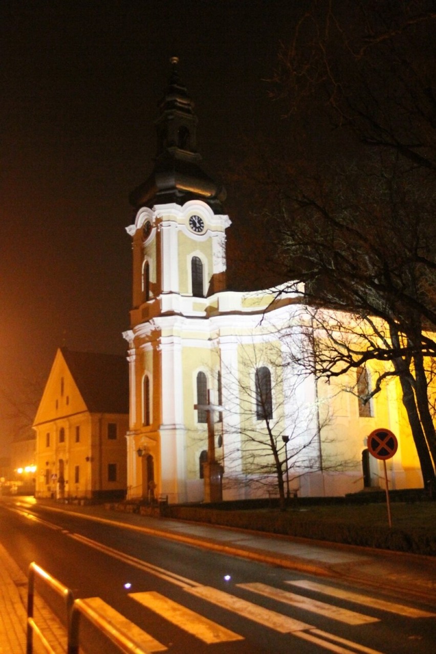 Kościół z klasztorem - klasztor z 1733 r. należał do zakonu...