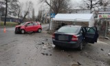 Wrocław. Groźnie wyglądający wypadek na ul. Opolskiej. Są duże utrudnienia w ruchu (FOTO)