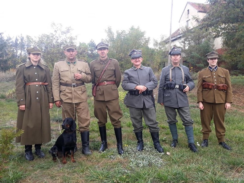 Gra terenowa z Drużyną Tradycji 70 Pułku Piechoty