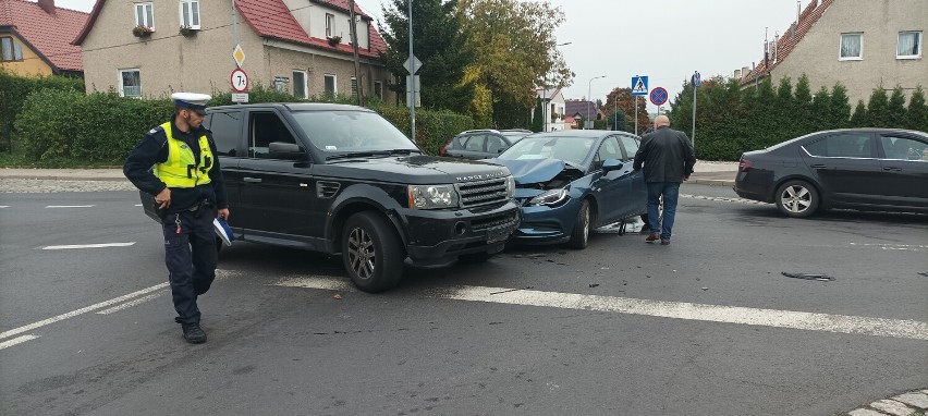 Wypadek koło Szpitala Górniczego w Wałbrzychu. Policjanci...