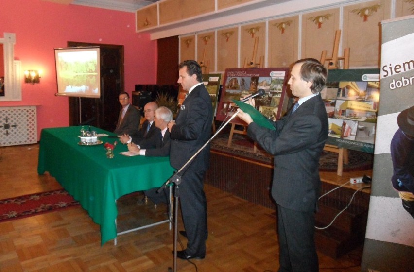 Wczoraj prezydent Jacek Guzy spotkał się z mieszkańcami Michałkowic. Na sali było gorąco