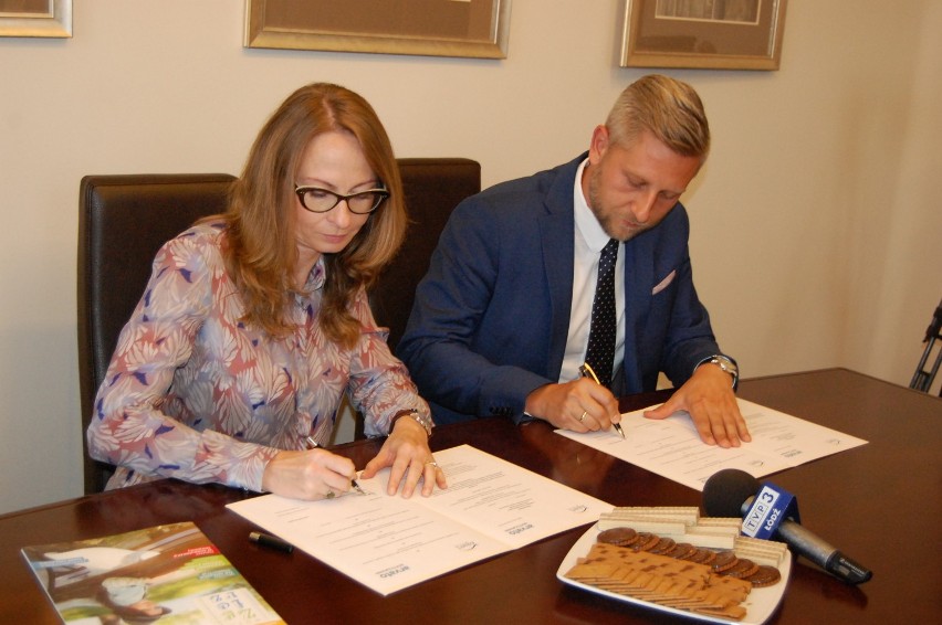 Władze miasta Zgierza podpisały porozumienie z firmą Arvato
