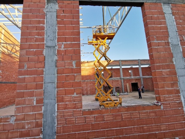 Budowa sali gimnastycznej przy szkole w Bolęcinie