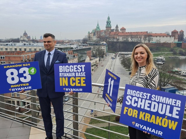 Alicja Wójcik-Gołębiowska, Country Manager CEE & Baltics w Ryanair i Radosław Włoszek, prezes Zarządu Kraków Airport