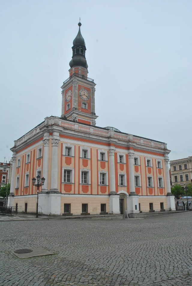 Ratusz w Lesznie wymaga remontu