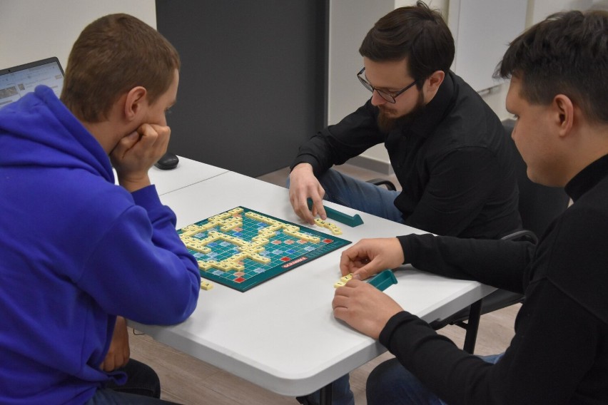 Gniezno: w eSTeDe odbył się turniej Scrabble [16.01.2022]