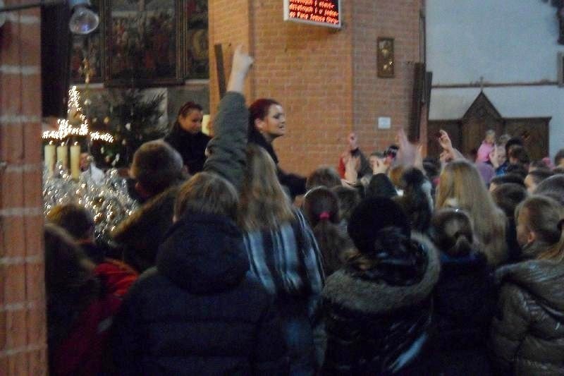 KPP Kwidzyn: O bezpiecznych feriach na mszy św. dla dzieci [FOTO]