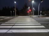 Zbylitowska Góra. Nowe oświetlenie przejścia dla pieszych pod Tarnowem. Piesi będą mogli bezpieczniej przechodzić przez DK 94 po zmroku