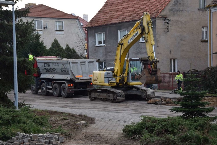 Remont ulicy Wachowiaka w Wągrowcu. Została ona wyłączona z ruchu [ZDJĘCIA]