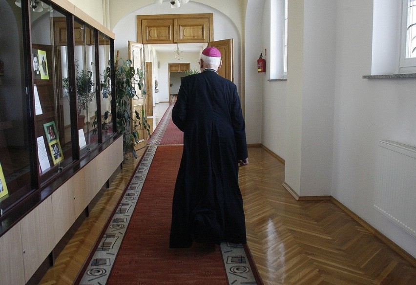 Biskup Stefan Cichy odchodzi na emeryturę