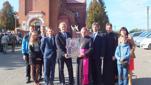 Relikwie Świętego Jana Pawła II trafią do kolskiej fary