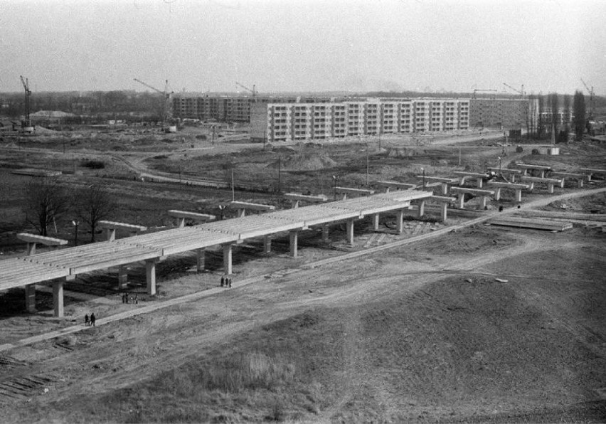 Budowa estakady katowickiej w latach 70.