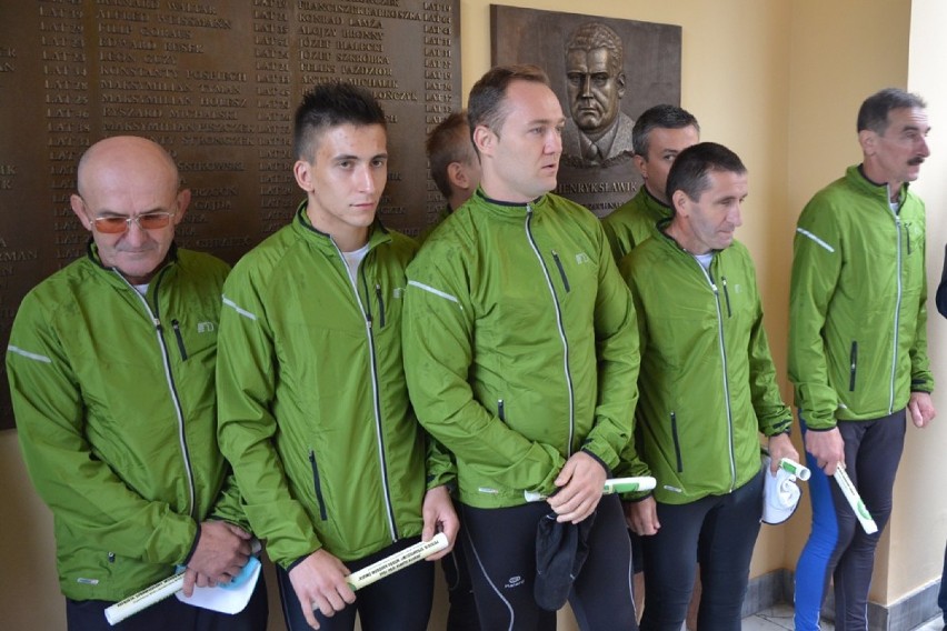 Sztafeta Pokoju w Jastrzębiu: biegacze uczcili pamięć...
