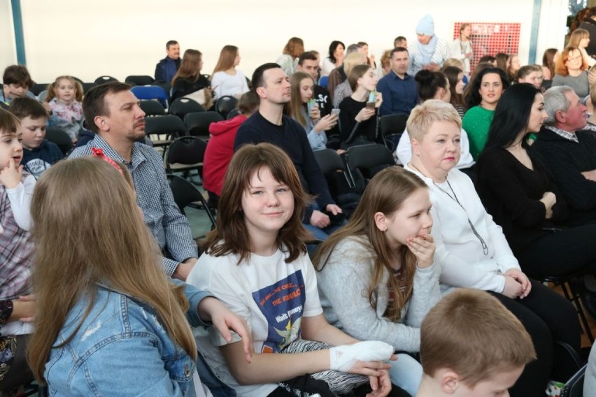 Koncert Młodych Talentów w Sokółce. Królowali muzycy, tancerze, akrobaci (zdjęcia)