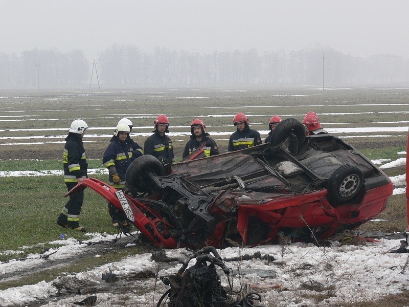 Pod Łowiczem zginął mieszkaniec Słupi (FOTO)