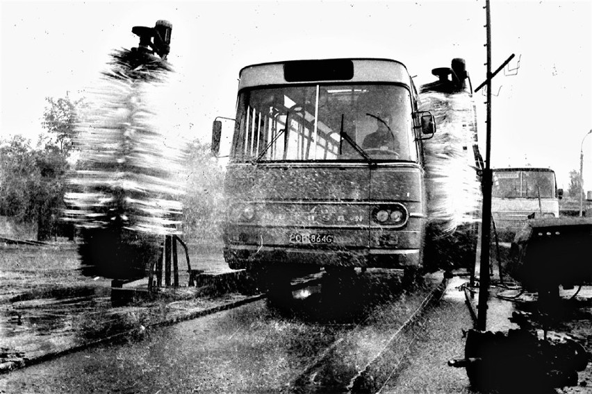 Autobusy MPK na zdjęciach w obiektywie sprzed lat