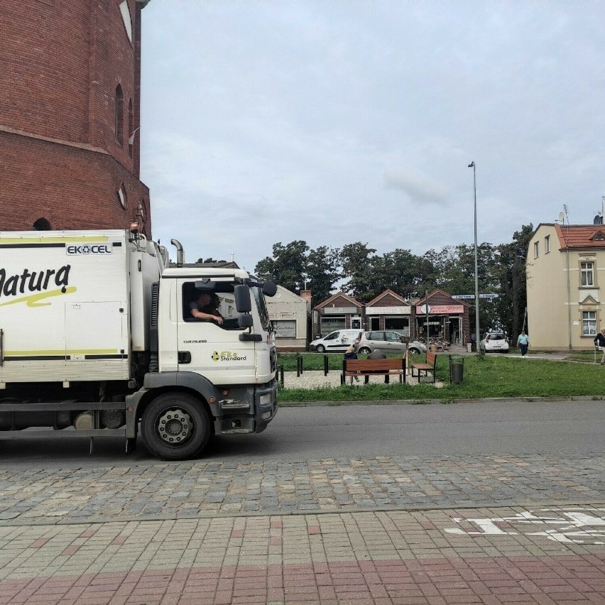 Malborski ZGKiM odbiera odpady od mieszkańców od czasu...