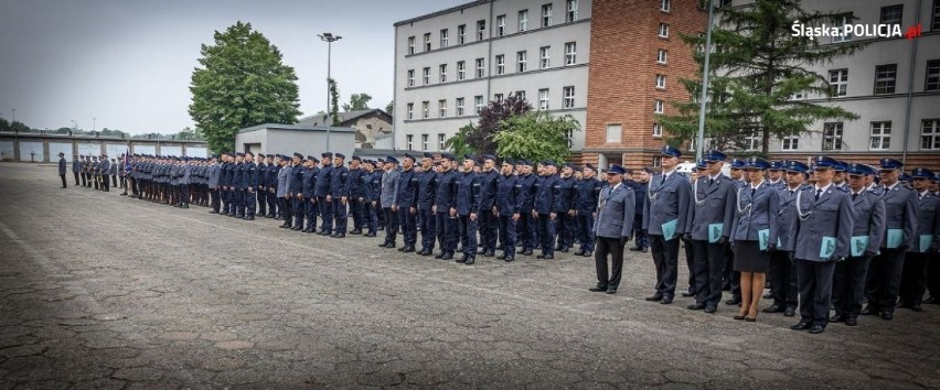 Awantura o kotleta, podejrzana w lodówce... Najdziwniejsze i najśmieszniejsze interwencje policji w woj. śląskim