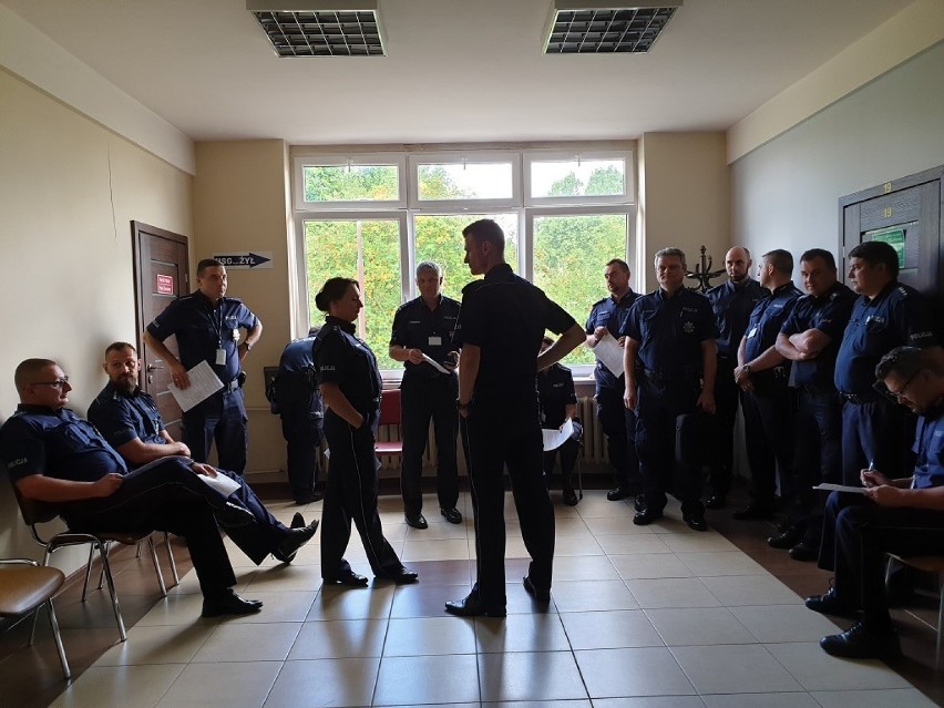 Policjanci z Bełchatowa przyłączyli się do akcji krwiodawstwa [ZDJĘCIA]
