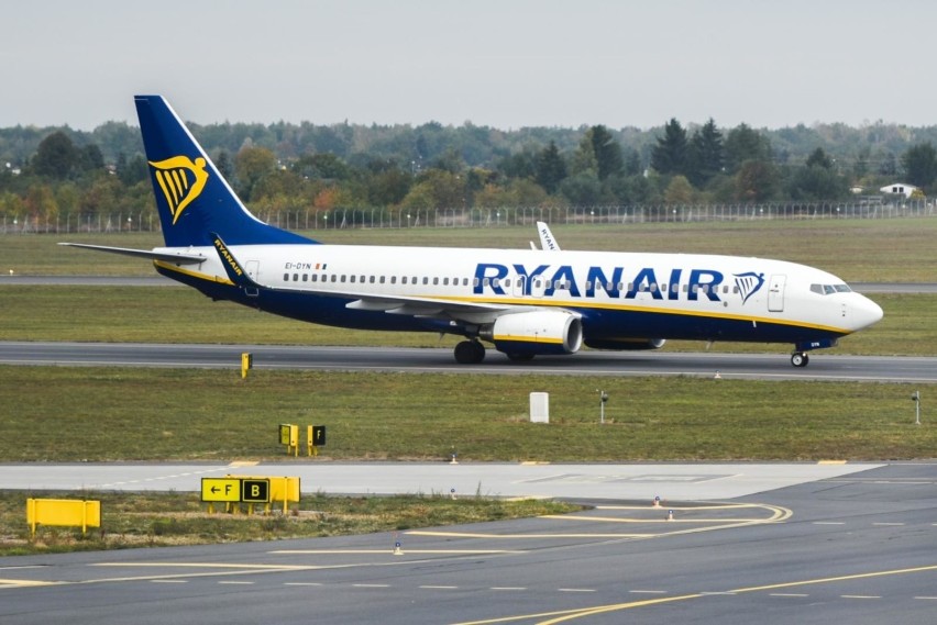 RyanAir

•	W liniach lotniczych Ryanair bagaż rejestrowany...