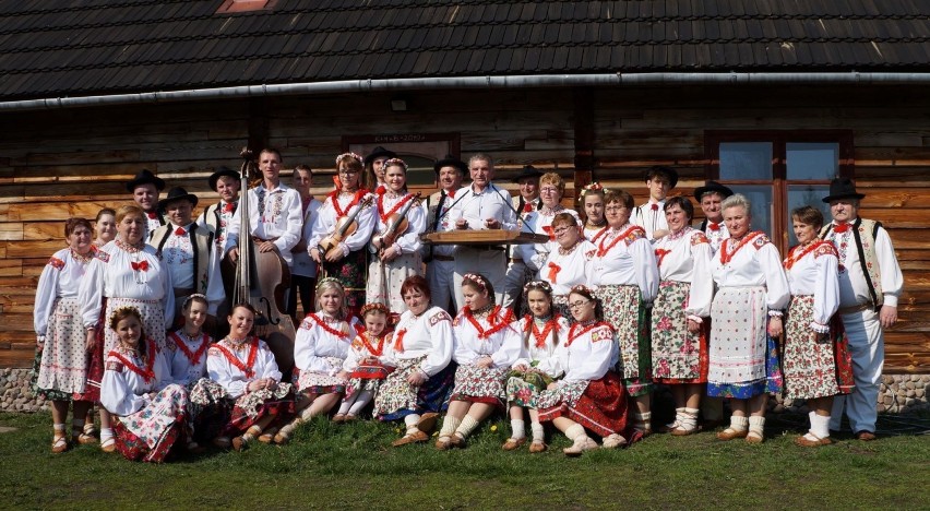 Zespół Górali Czadeckich „Watra” założony został w 1969 roku...