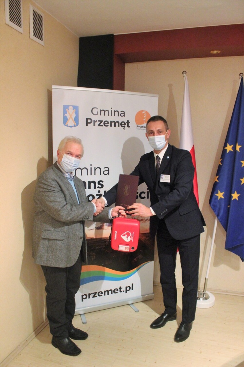 Nowe defibrylatory trafią do czterech miejscowości gminy Przemęt