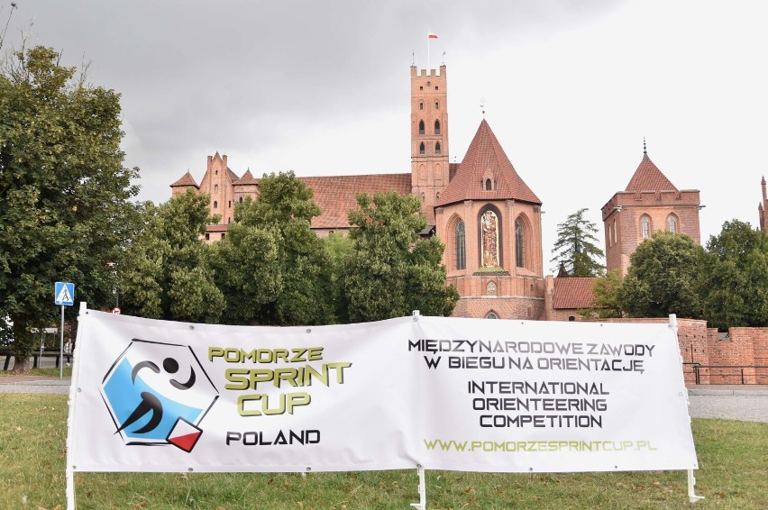 Malbork. Pomorze Sprint Cup 2021, czyli biegi na orientację na terenach zamku 