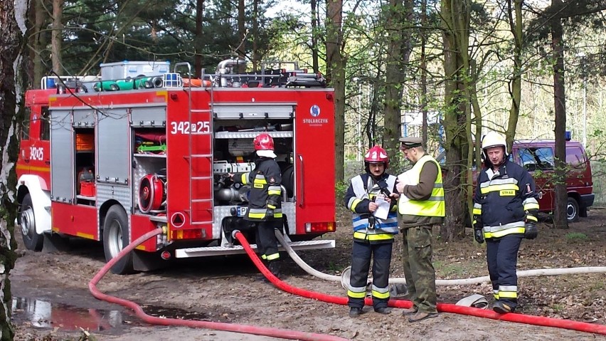 Strażacy z Kalisza i powiatu kaliskiego ćwiczyli gaszenie...
