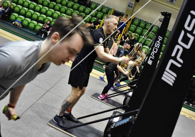 W inowrocławskiej hali widowiskowo-sportowej zorganizowano Maxwork Training Tour. W sportowych zmaganiach udział wzięło ponad 60 zawodników