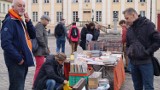 Jarmark antyków po raz kolejny opanował Stary Rynek. Nie możesz go przegapić! [zdjęcia, wideo]