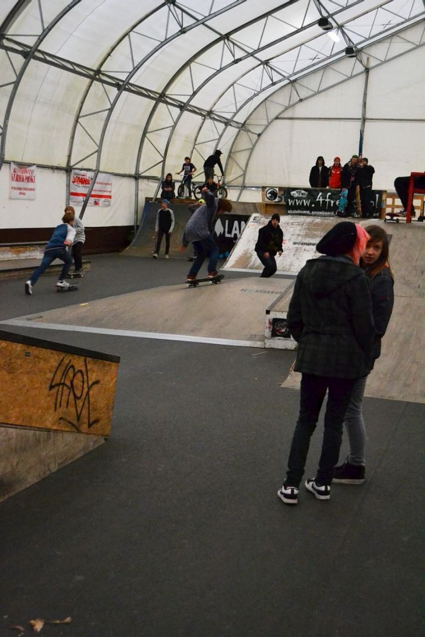 W sobotę odbył się konkurs skateboardowy Skate Freaks...