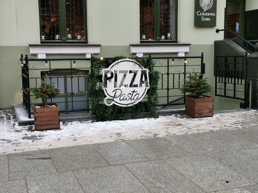 Pizza Pasta Toruń, Rynek Staromiejski 4...