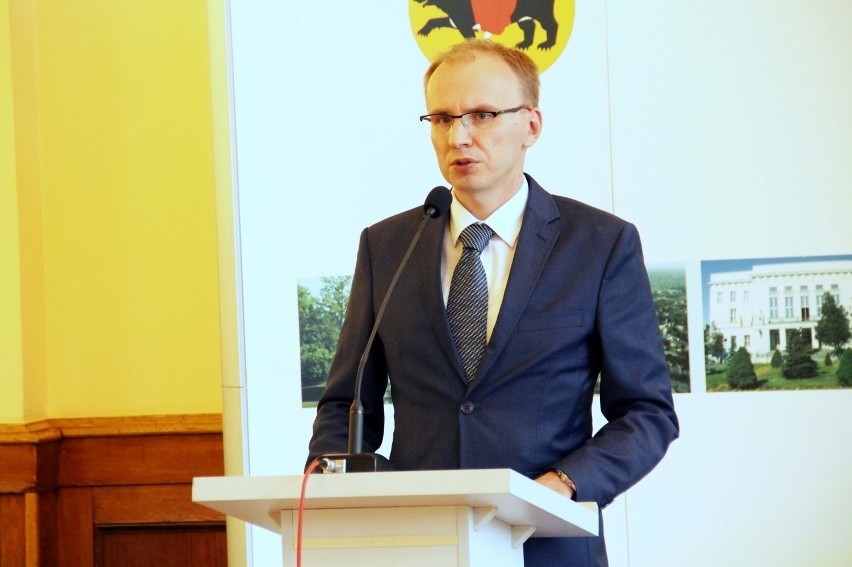 Minister Radosław Domagalski w Tomaszowie spotkał się z przedsiębiorcami