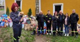 Strażacy z Dąbrowy zawieźli dary dla zwierząt ze schroniska w Niemojewie ZDJĘCIA