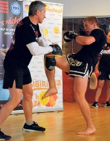 Kickboxer Arek Kaszuba zaliczył wymarzony debiut. Wrócił ze srebrem z mistrzostw świata