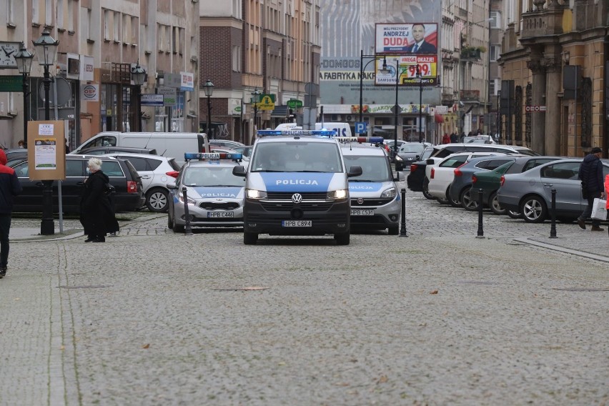 Kapiszon, a nie głośny protest w Legnicy w związku z epidemią koronawirusa