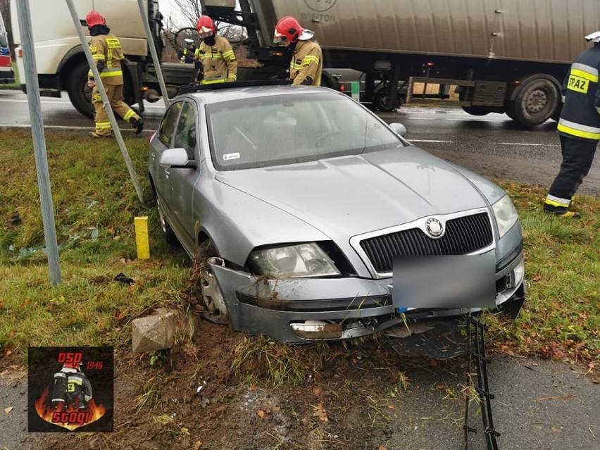 Malbork. Wypadek na drodze krajowej nr 55 tuż za miastem. Kobieta trafiła do szpitala