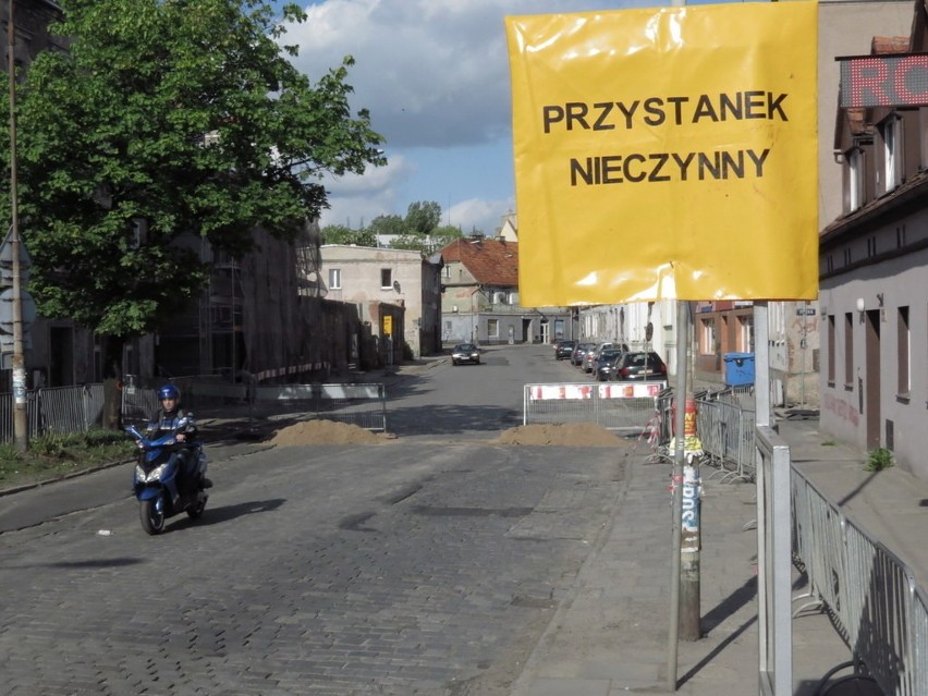 Wrocław: Przyzwyczajają Psie Pole do remontu Krzywoustego (ZDJĘCIA)