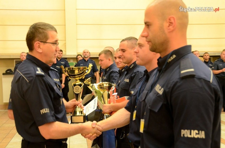 Rybniccy policjanci najlepsi na Śląsku w wojewódzkim Patrolu Roku 2016